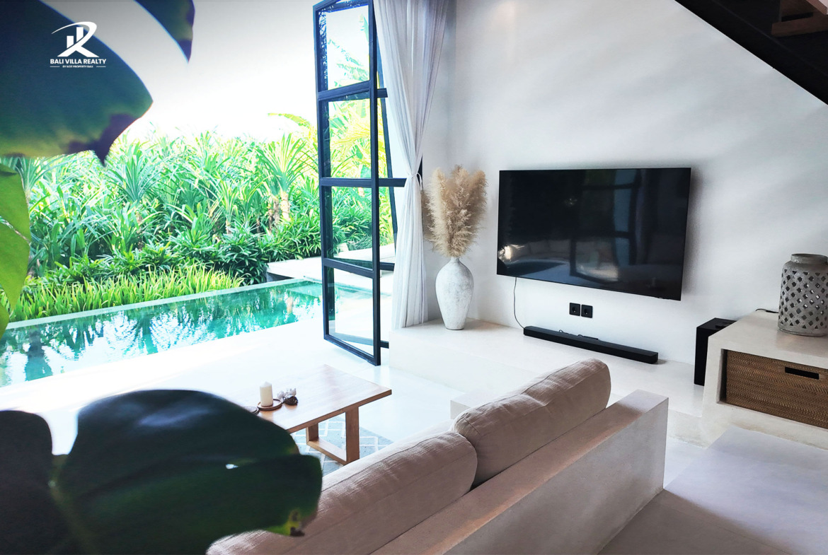 lush-villa-interior