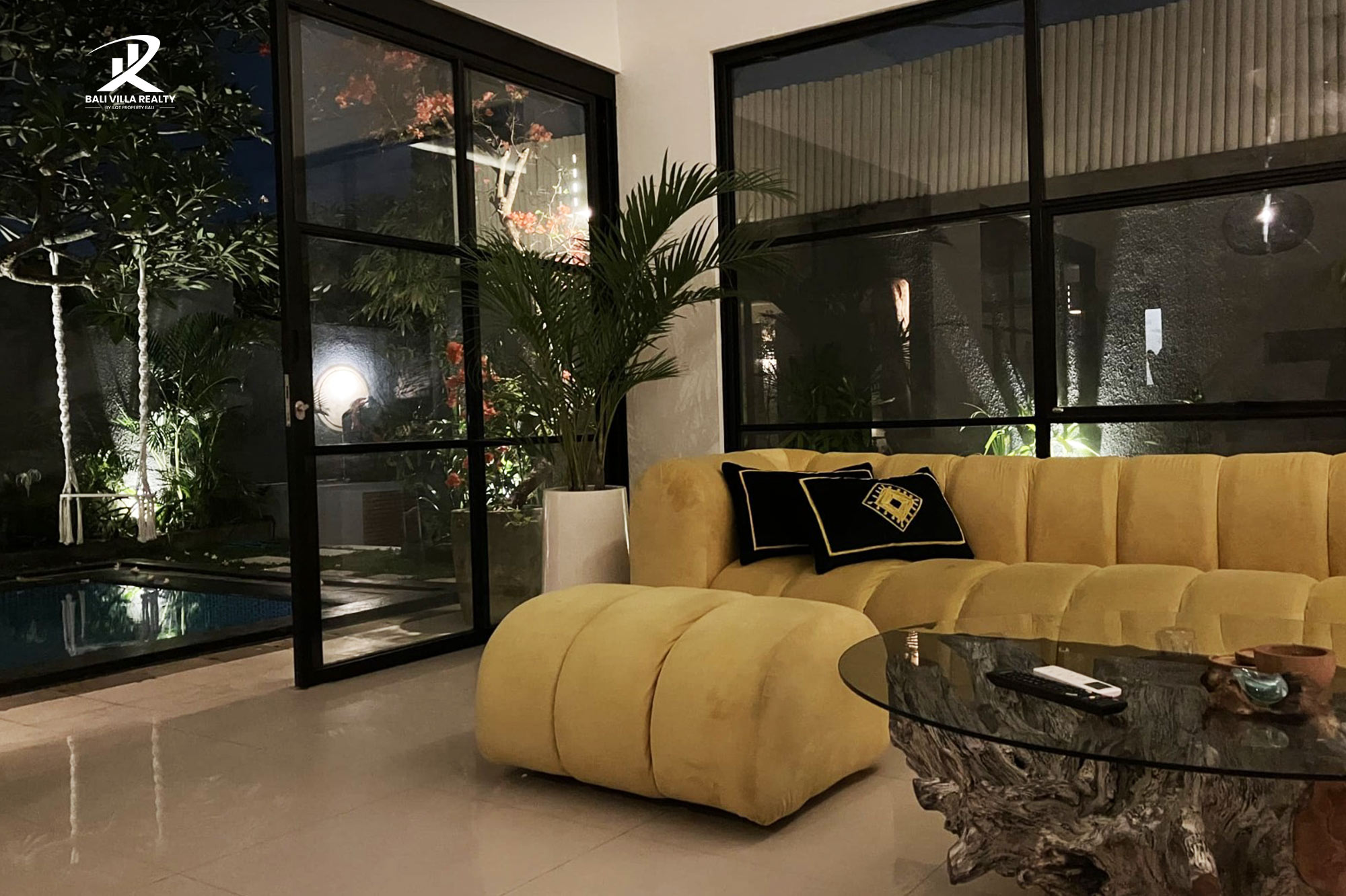 Beautiful 2 Bedroom Villa for Yearly Rental in Bali Umalas
