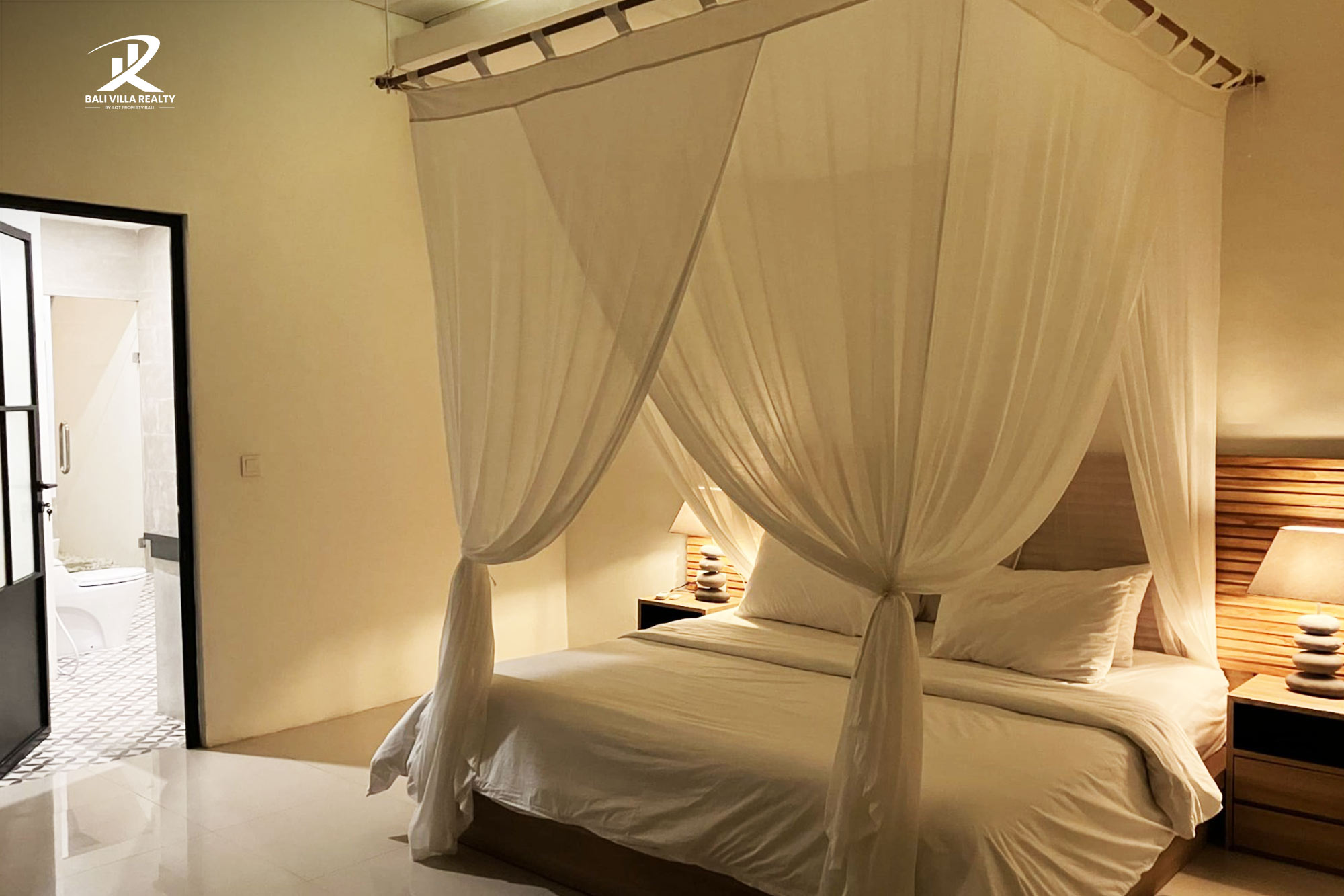 Beautiful 2 Bedroom Villa for Yearly Rental in Bali Umalas