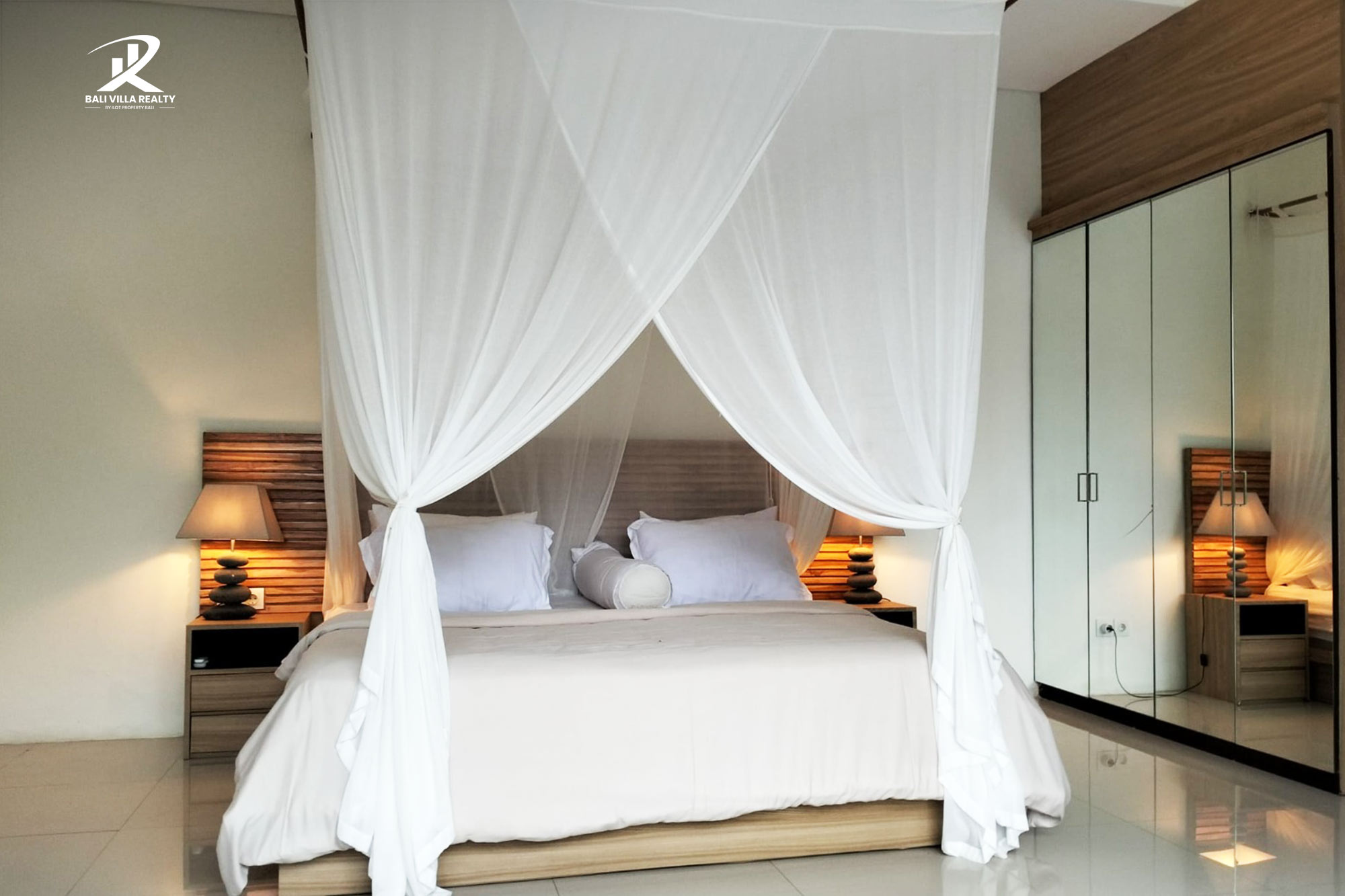 Beautiful 2 Bedroom Villa for Yearly Rental in Bali Umalas