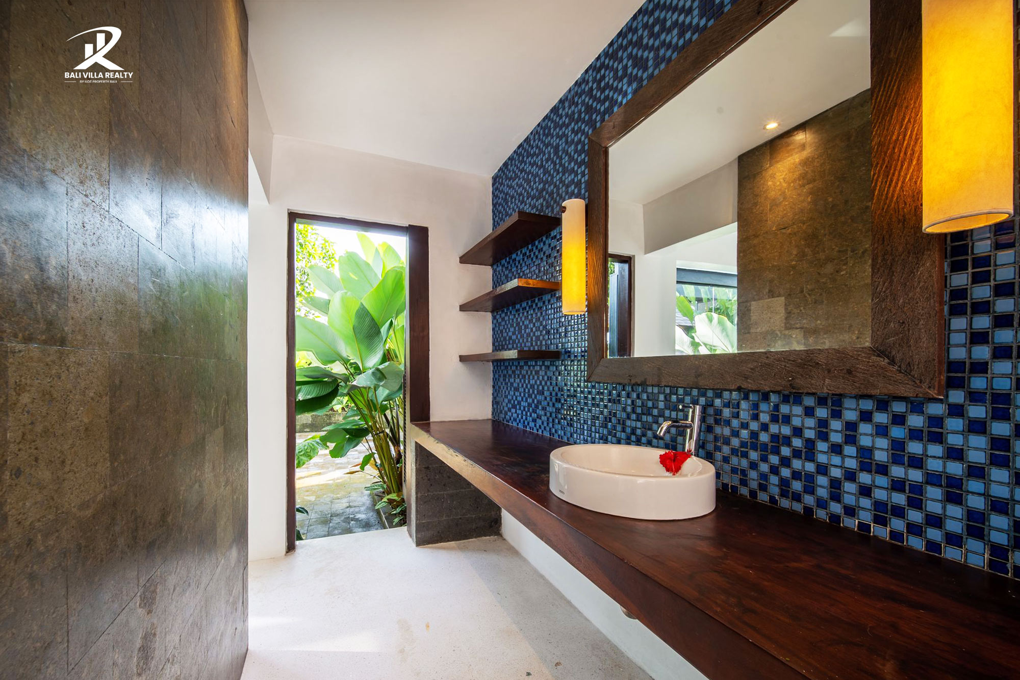 Beautiful 5 Bedroom Villa for Sale Leasehold in Bali Ubud