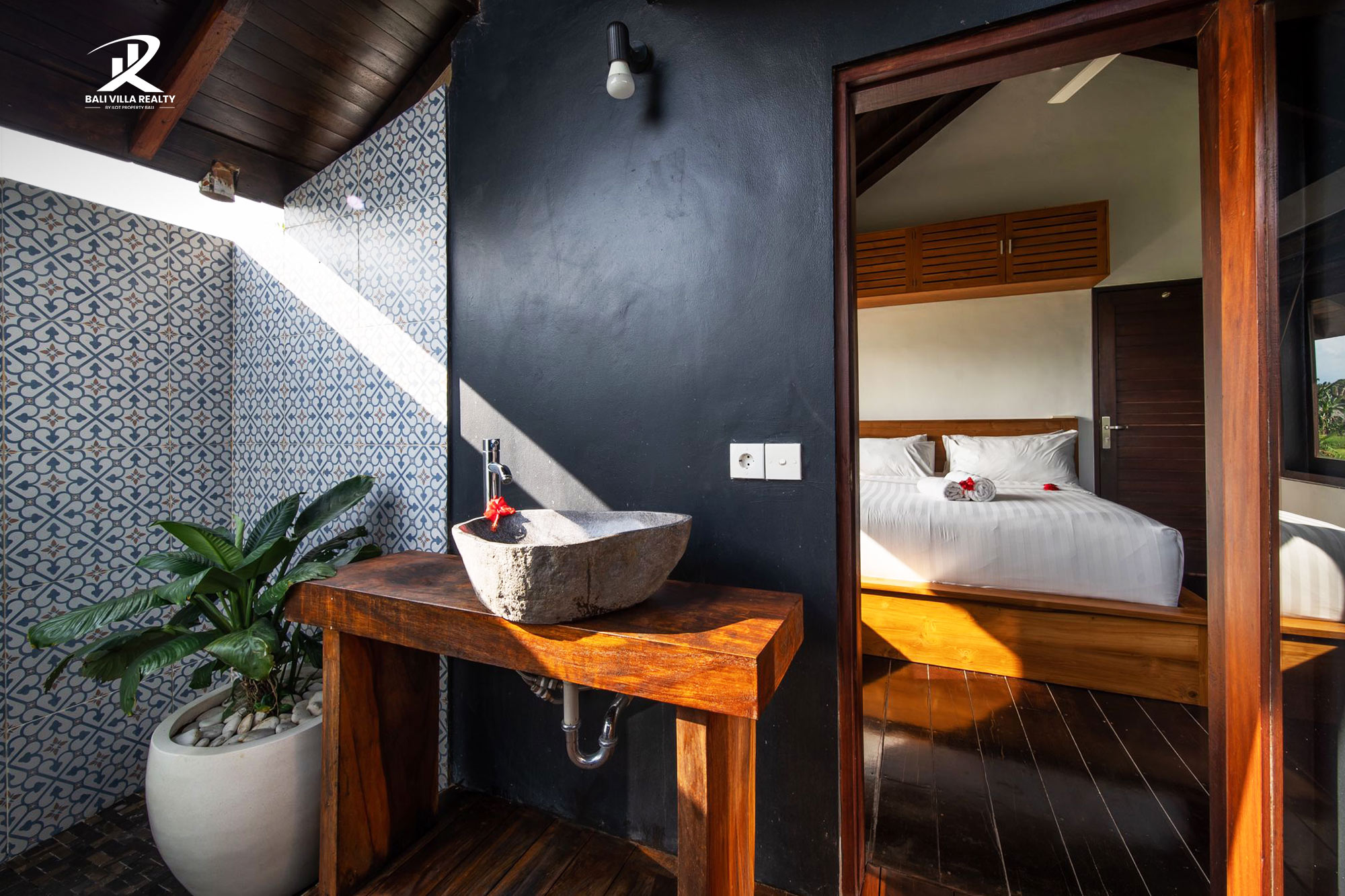 Beautiful 5 Bedroom Villa for Sale Leasehold in Bali Ubud