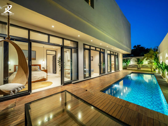 Exquisite 3 Bedroom Villa for Sale Leasehold in Bali Ungasan