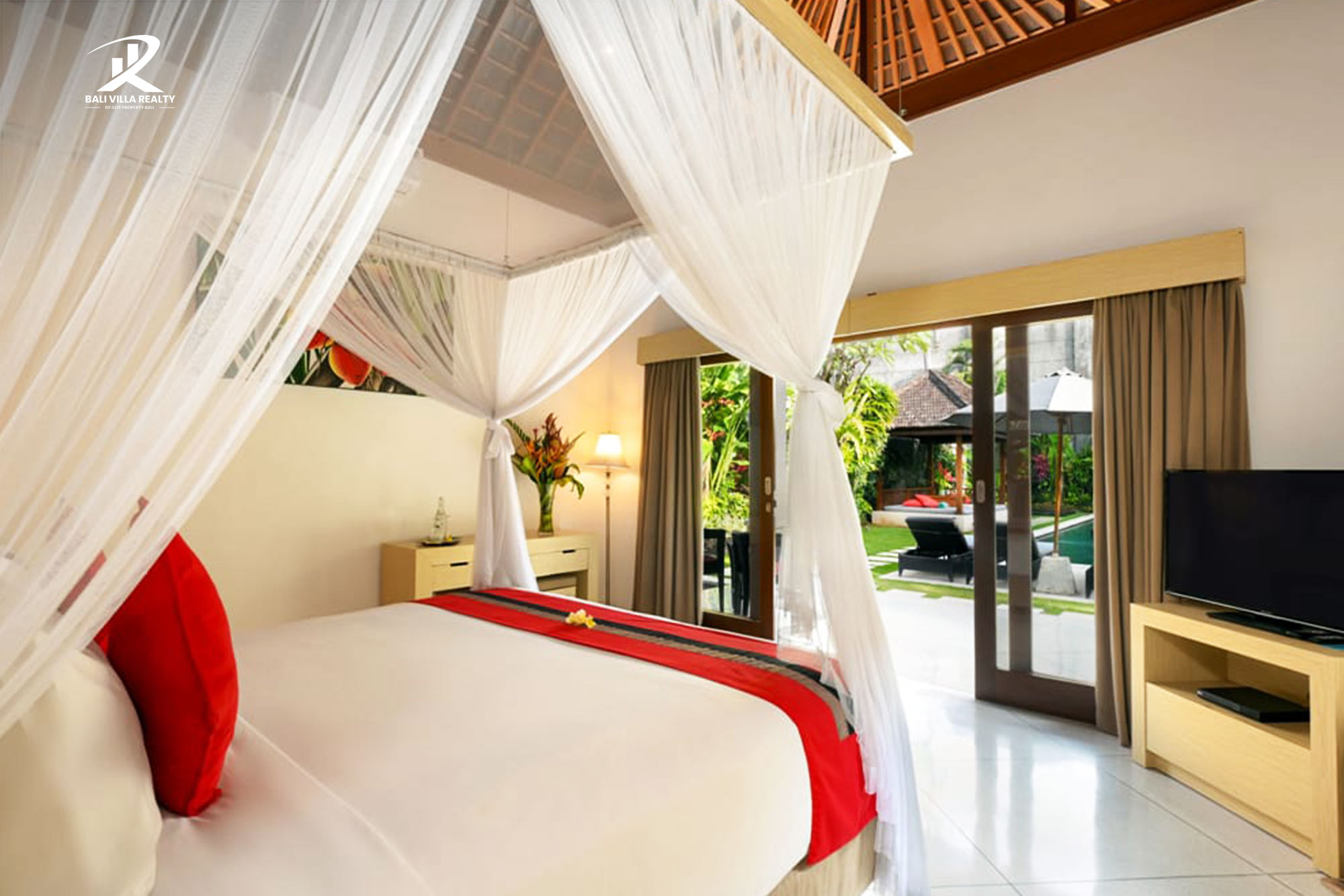 Near The Beach 2 Units Villa for Sale Freehold in Bali Seminyak