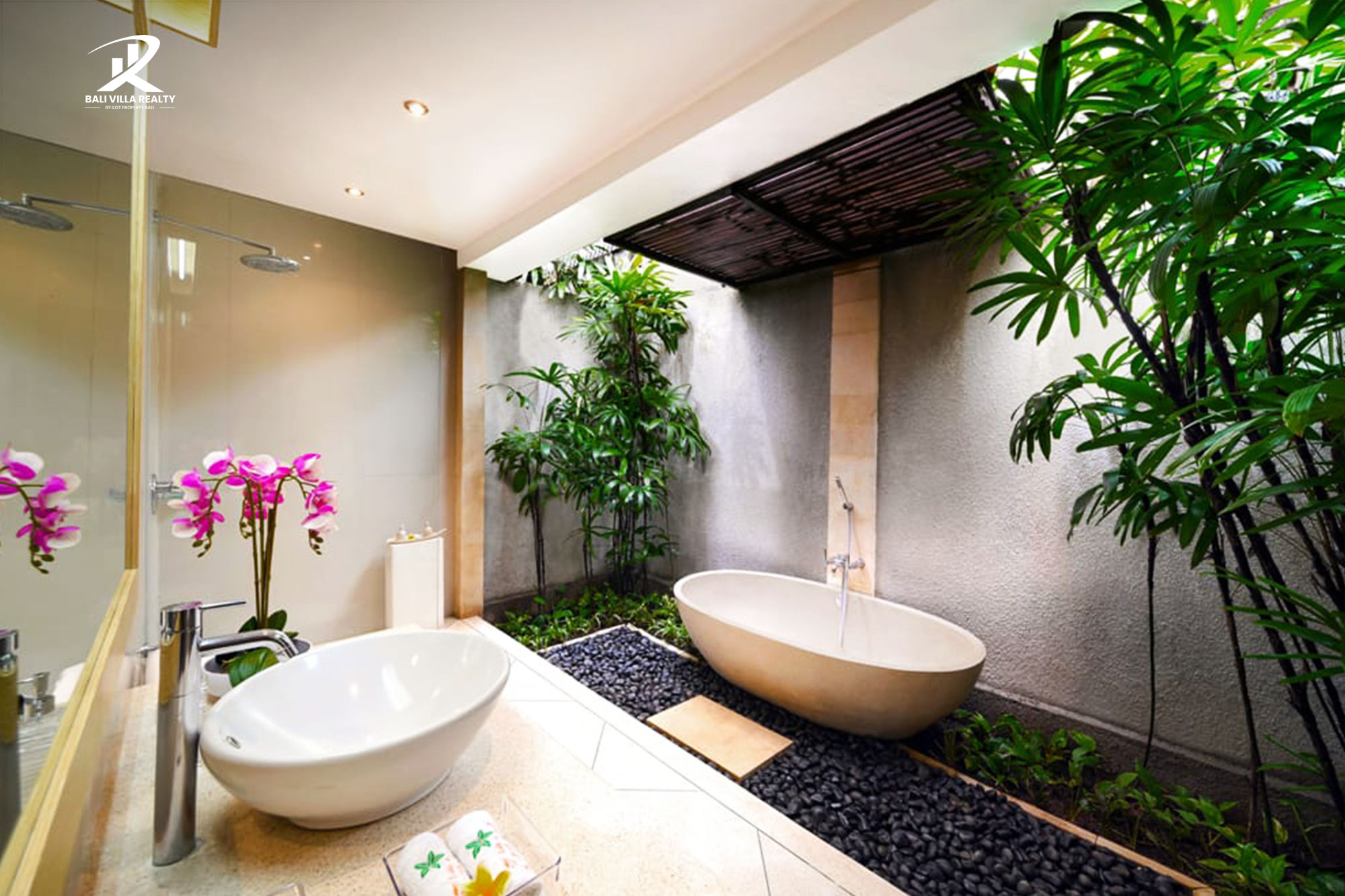 Near The Beach 2 Units Villa for Sale Freehold in Bali Seminyak