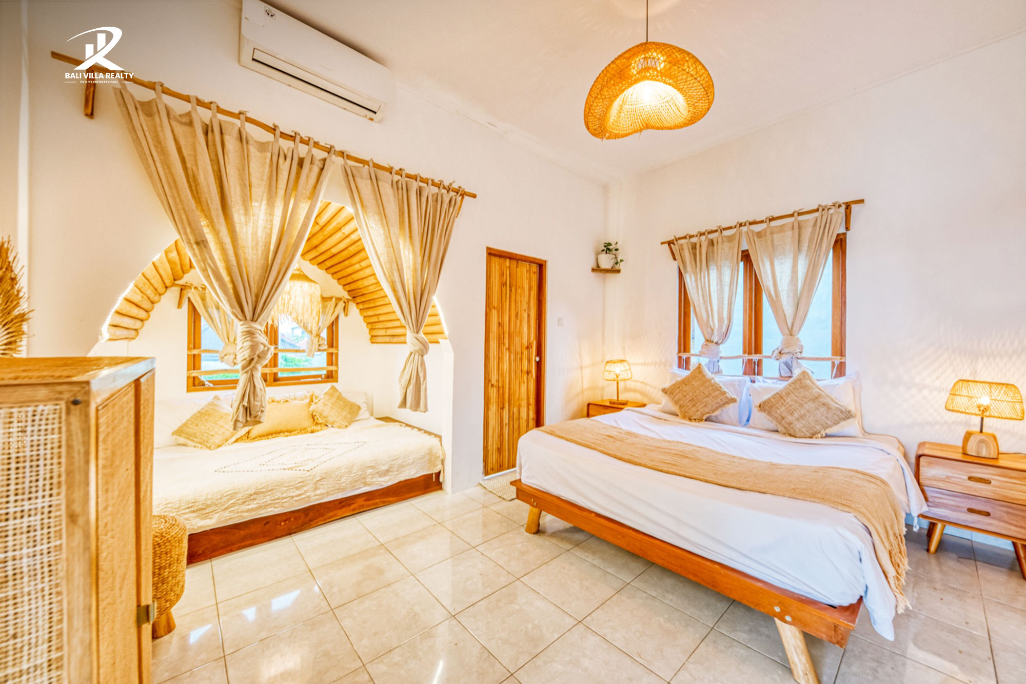 6 Bedrooms Villa for Yearly Rental in Canggu Bali