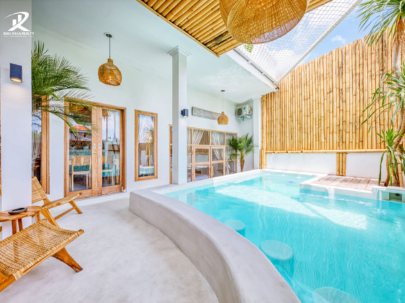 6 Bedrooms Villa for Yearly Rental in Canggu Bali