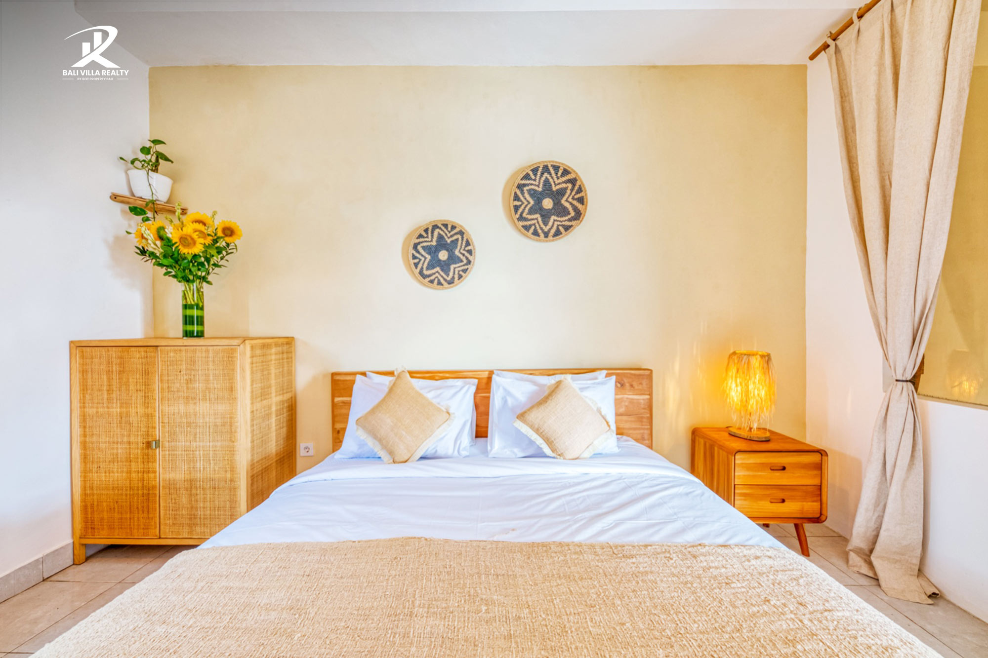 6 Bedrooms Villa for Yearly Rental in Canggu Bali