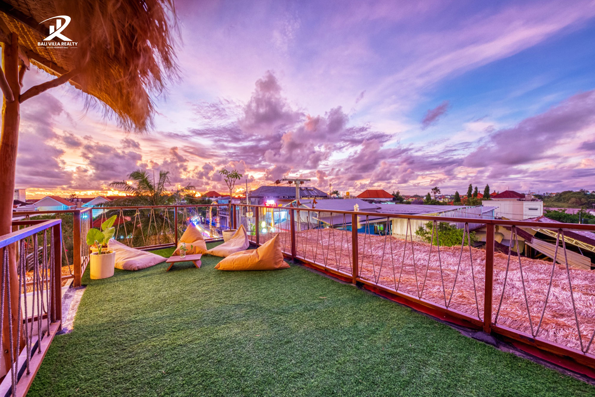 Spacious 9 Bed-room Villa for Yearly Rental with Stunning View in Canggu