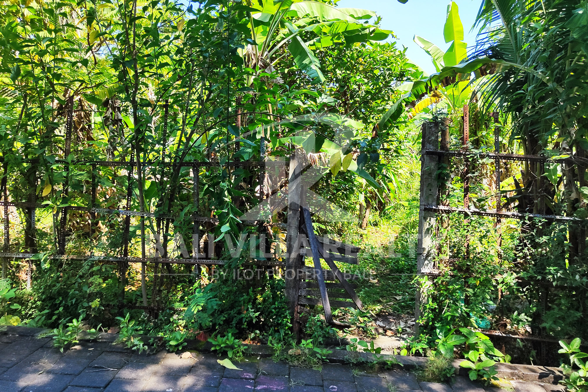 Stunning Land In Residance Area Cepaka near Tumbak Bayuh