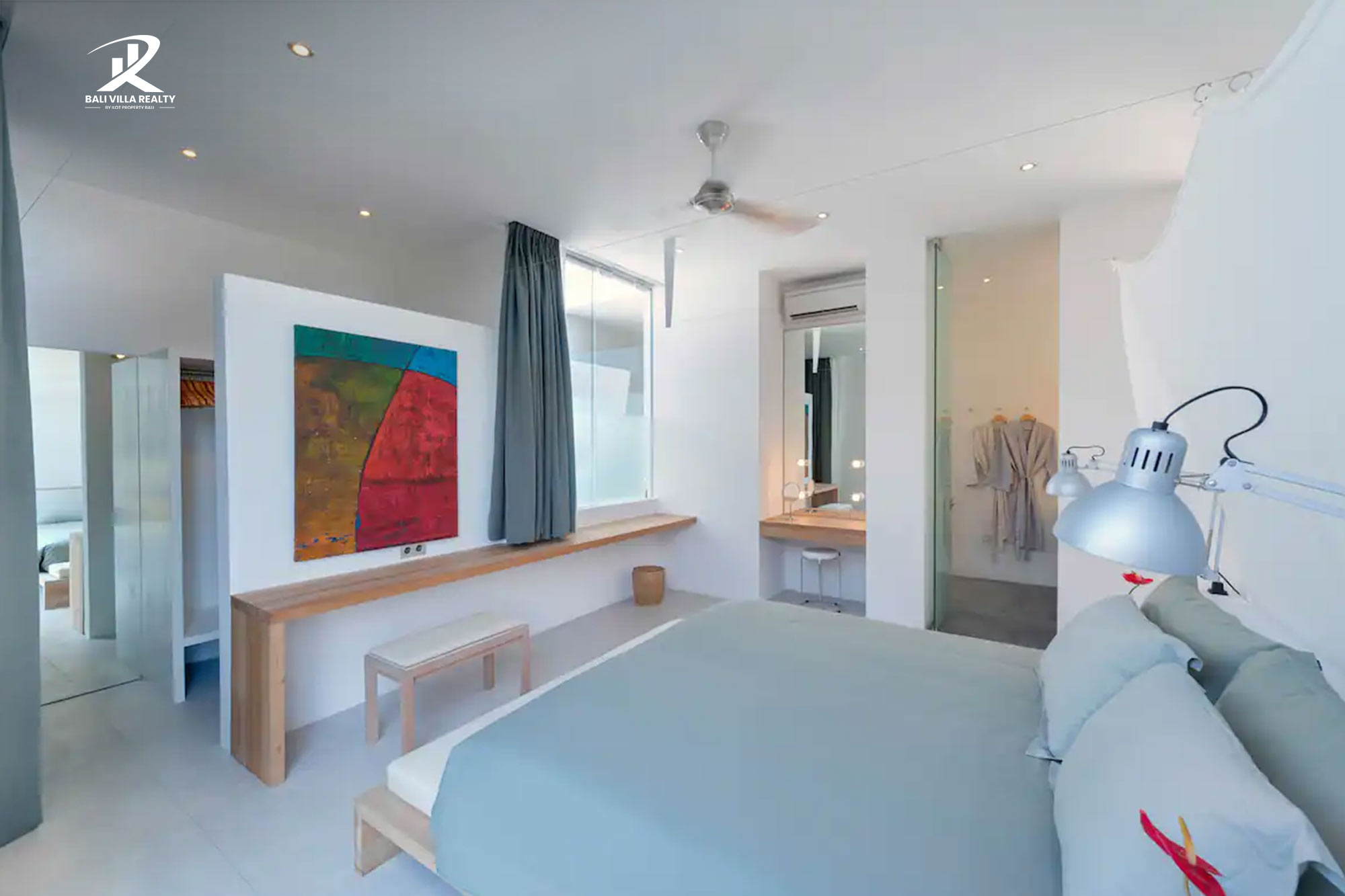 Luxurious 4 Bedroom Villa in Oberoi Seminyak