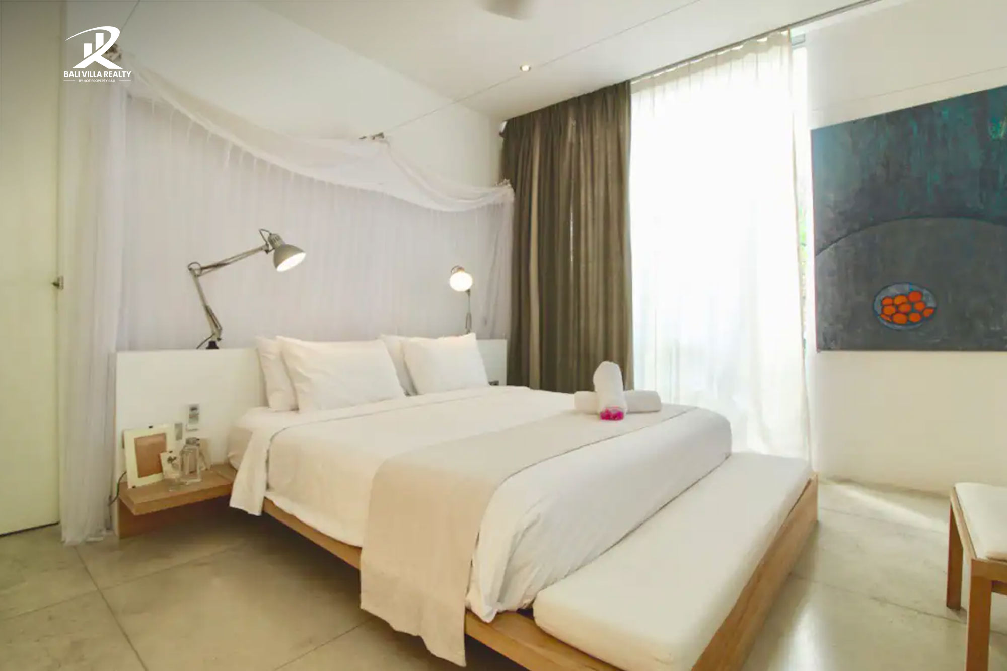 Luxurious 4 Bedroom Villa in Oberoi Seminyak