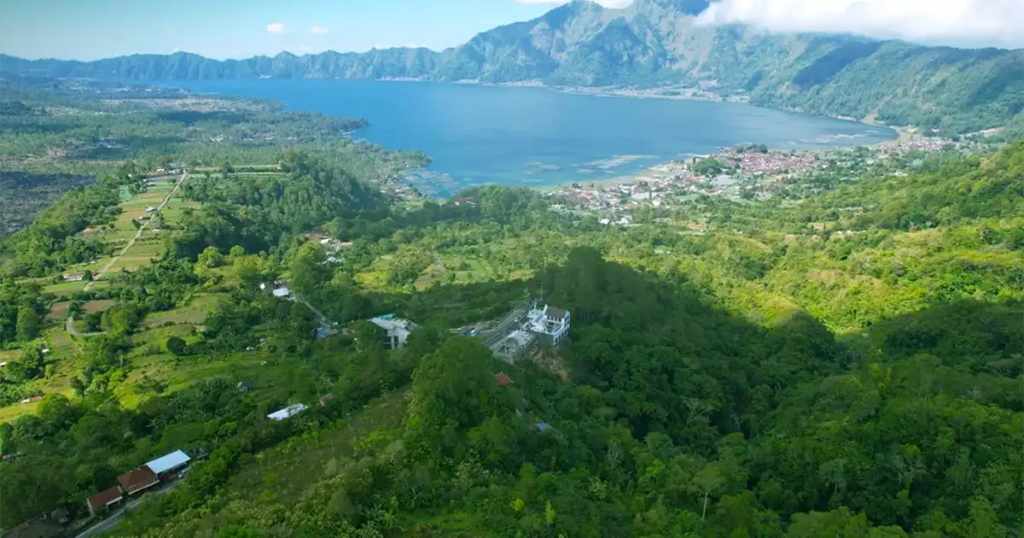 mountain and lake view land for sale bali