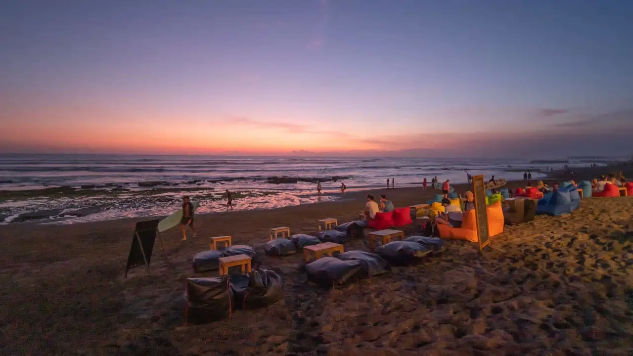 Batu Bolong Beach, Canggu
