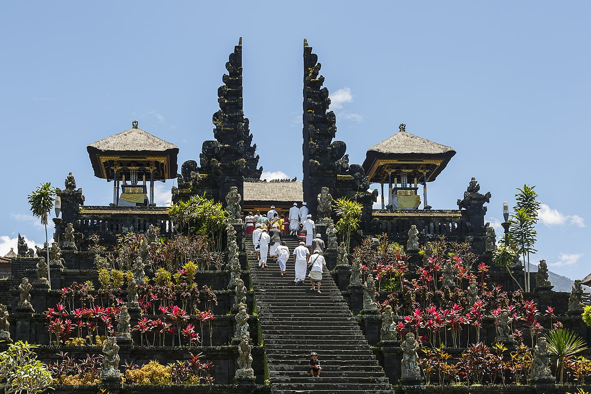 besakih temple karangasem