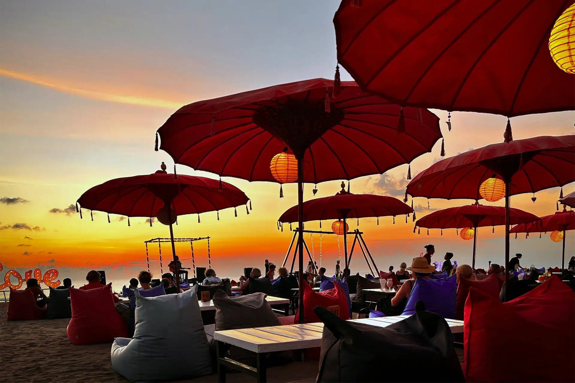 seminyak vibes